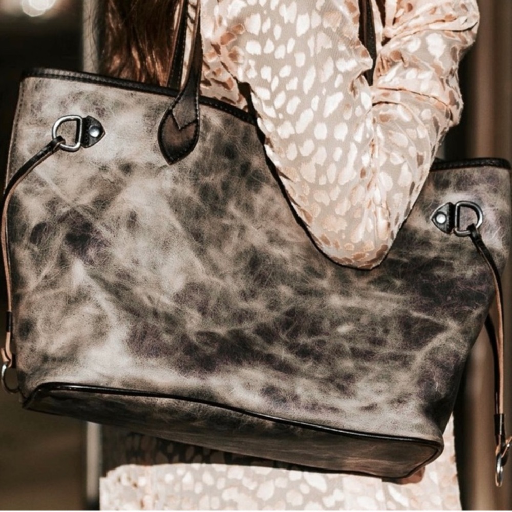 Freebies Mara Tote Bag